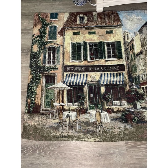 Beautiful Tapestry - Picture 1 of 8